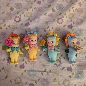 Sonny Angel flower lion bundle